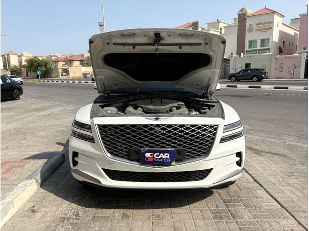 Car image 26