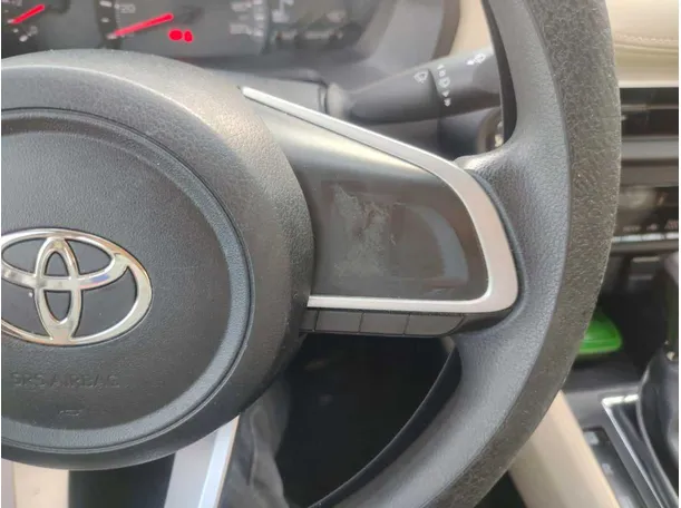 Car image 31