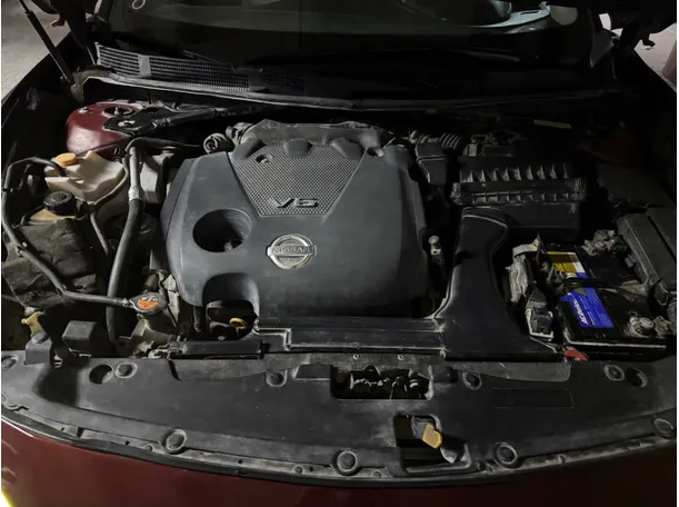 Car image 21