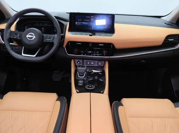 Car image 14