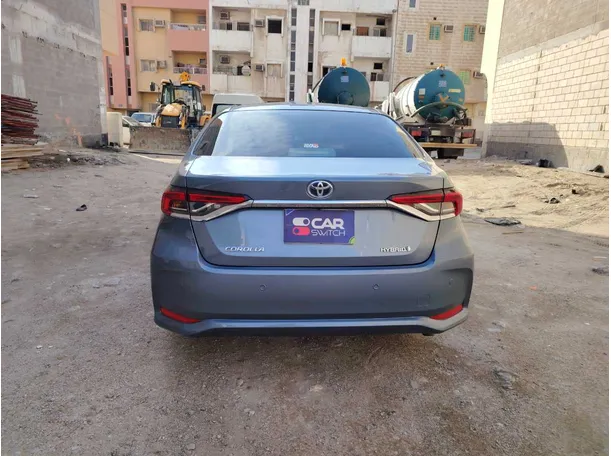 Car image 6