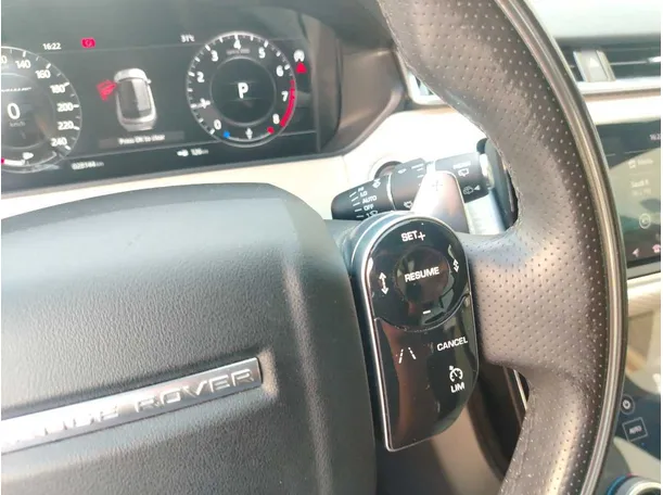 Car image 47