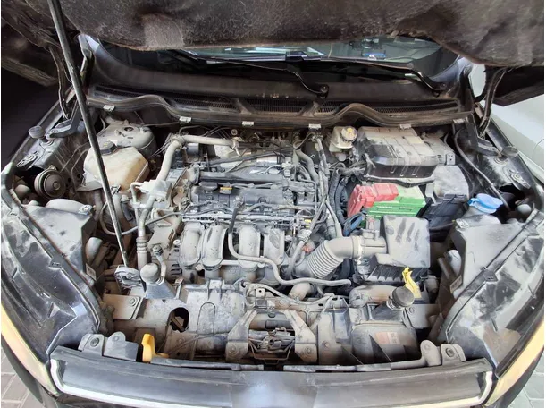 Car image 20