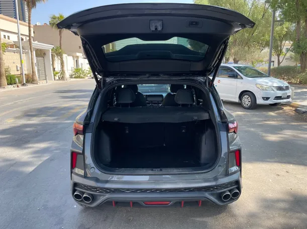 Car image 22