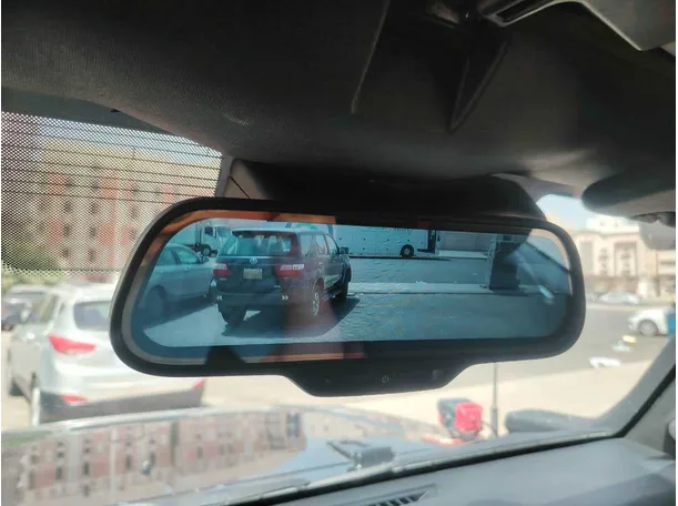Car image 40