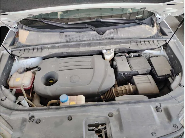 Car image 37