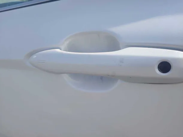 Car image 28