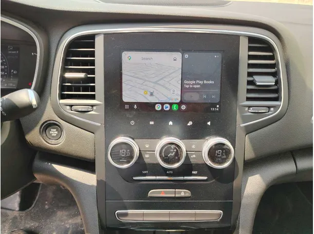 Car image 24