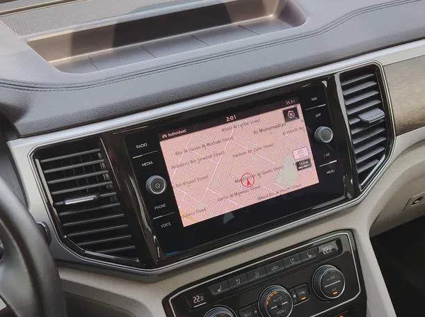 Car image 33