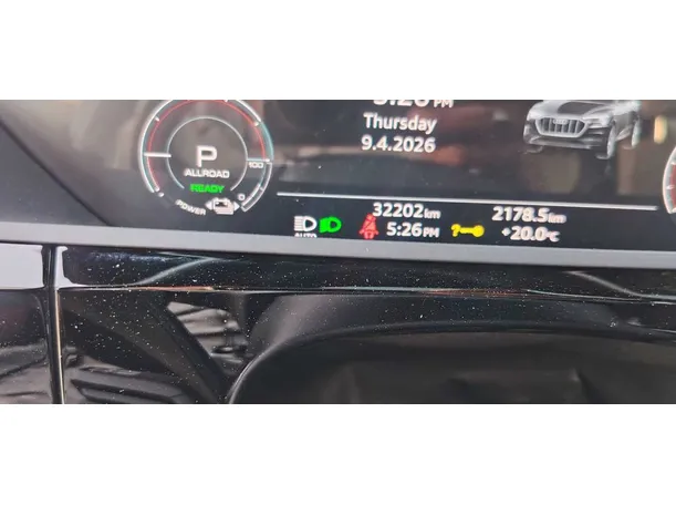 Car image 22