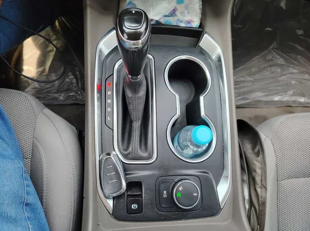 Car image 27