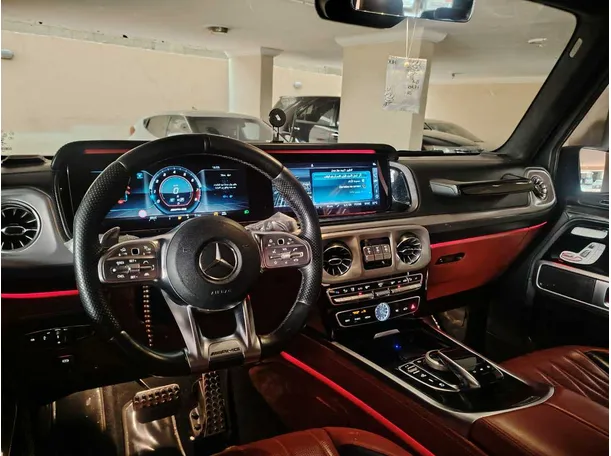 Car image 23