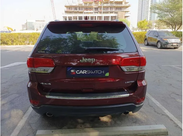 Car image 6