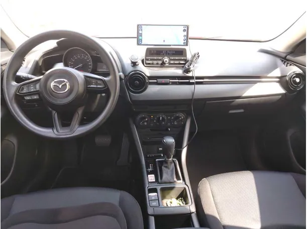 Car image 22