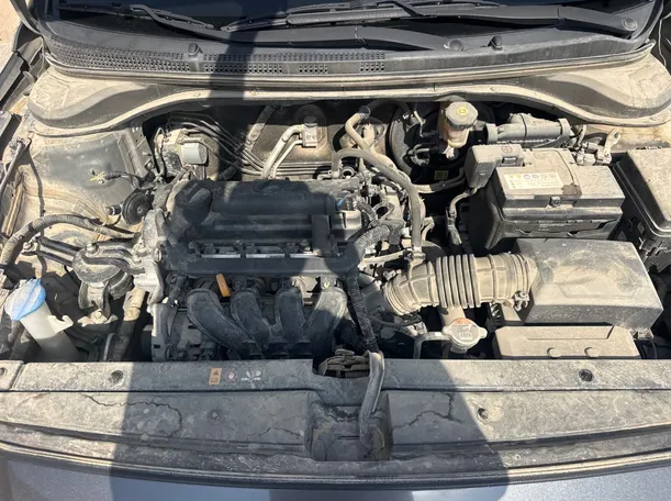 Car image 21
