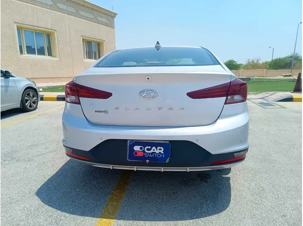 Car image 6