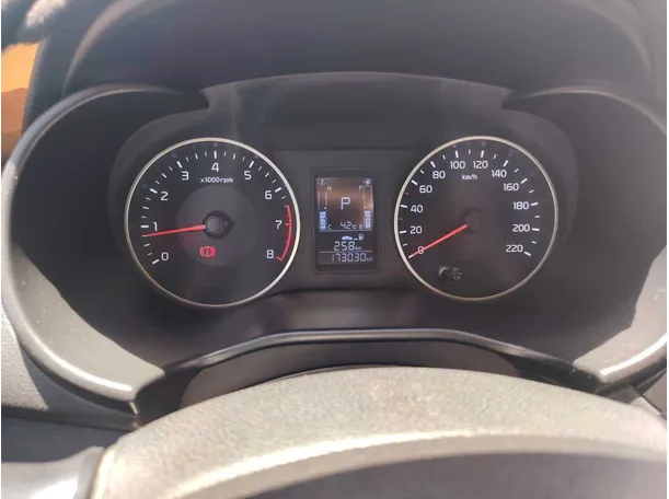 Car image 23