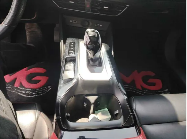 Car image 23