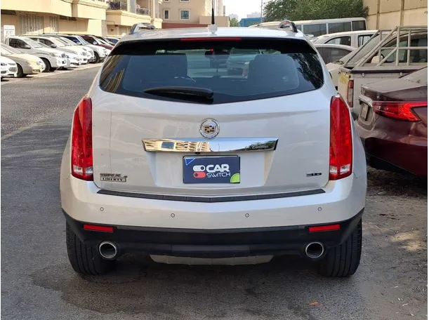 Car image 6