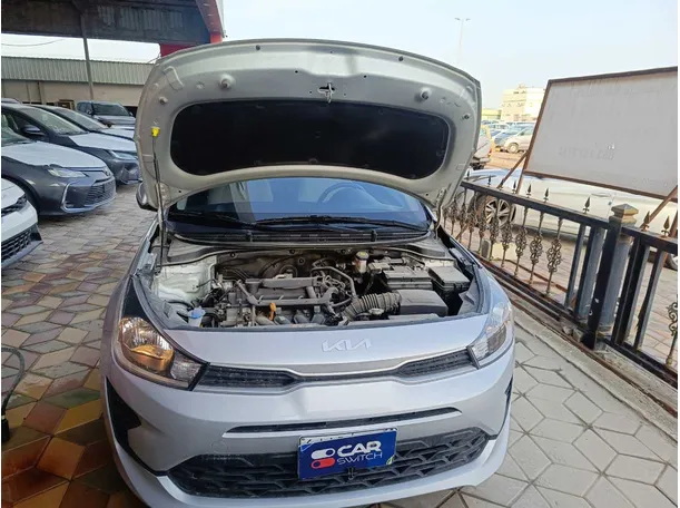 Car image 24