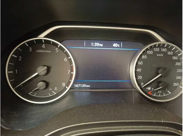 Car image 25