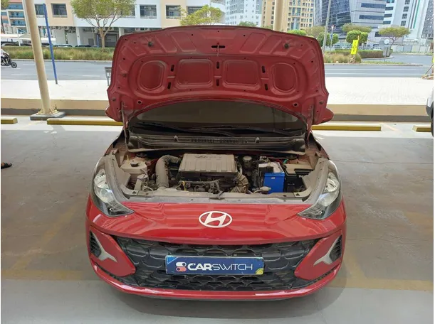 Car image 21
