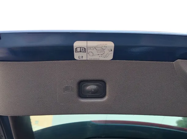 Car image 31
