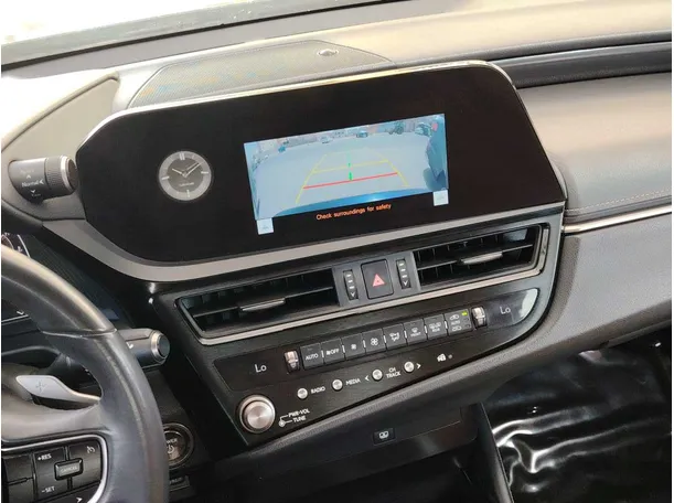 Car image 21