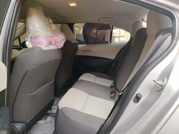 Car image 33