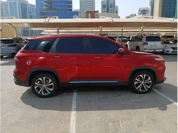 Car image 8