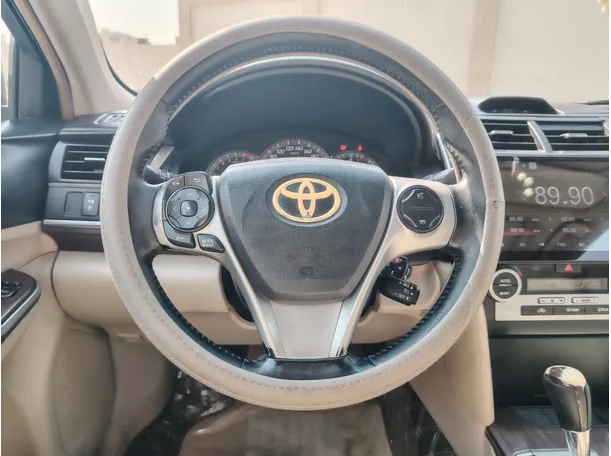 Car image 21