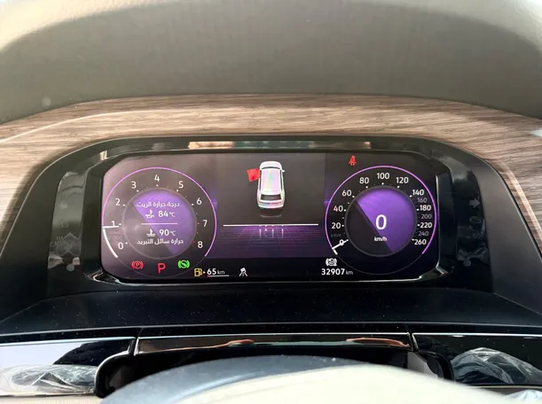 Car image 24