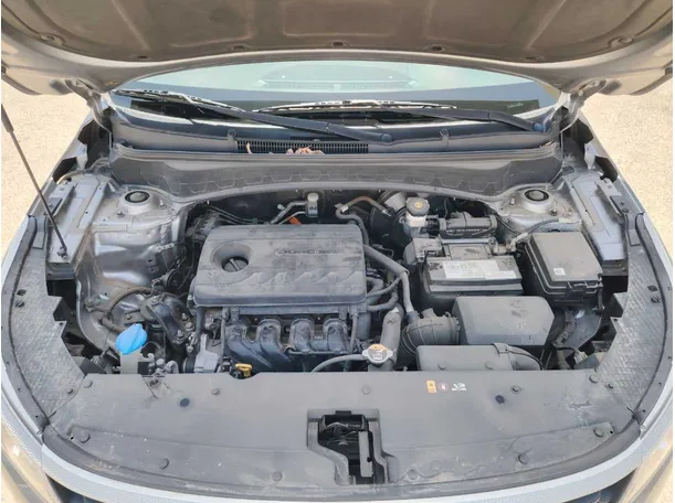 Car image 27