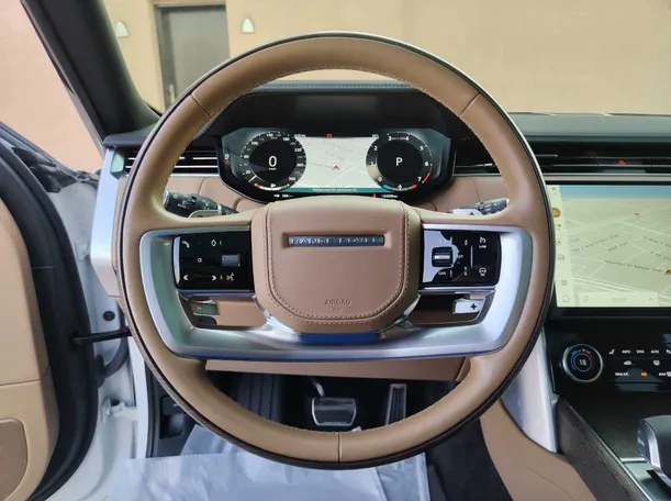 Car image 23