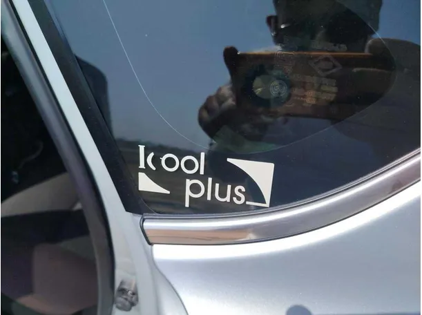 Car image 38