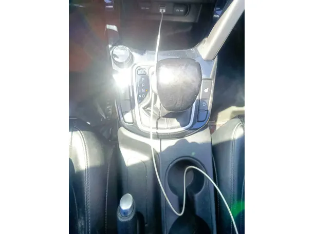 Car image 20