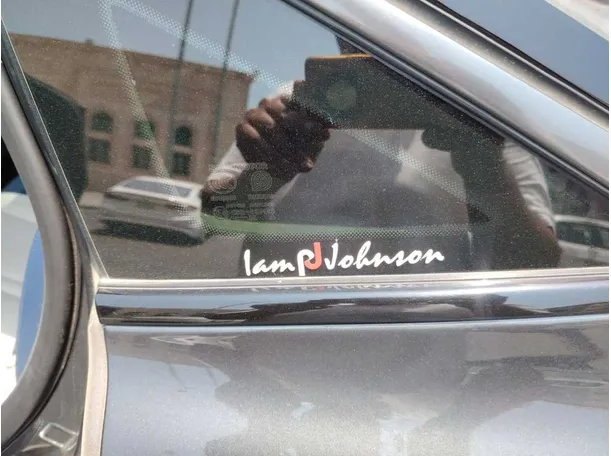 Car image 33