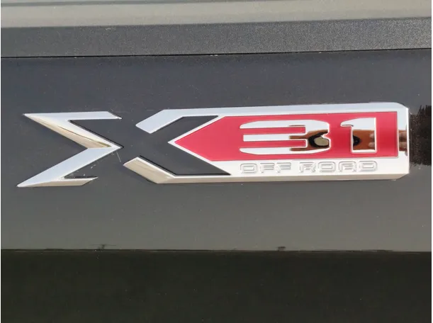 Car image 31