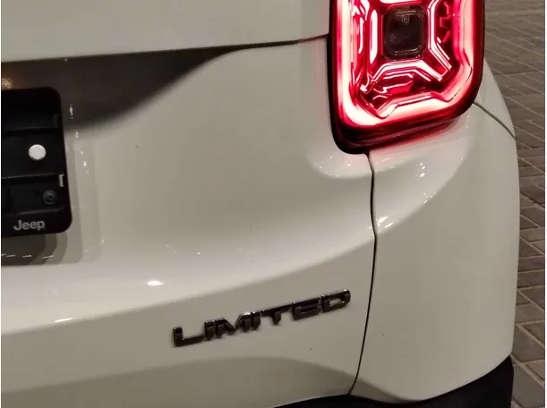 Car image 31