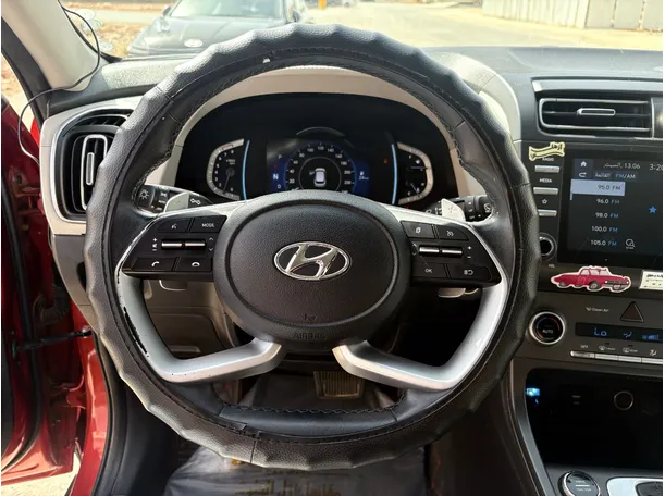 Car image 22