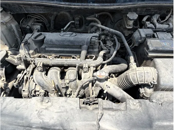 Car image 29