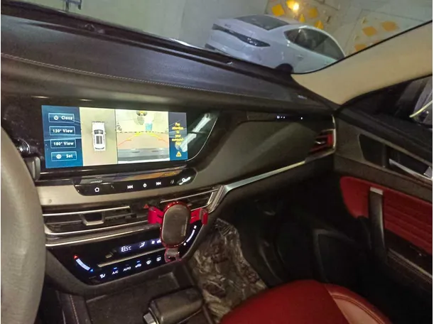 Car image 31