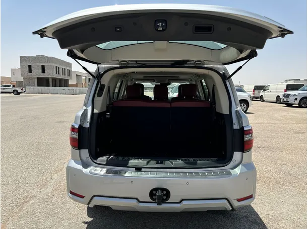 Car image 22