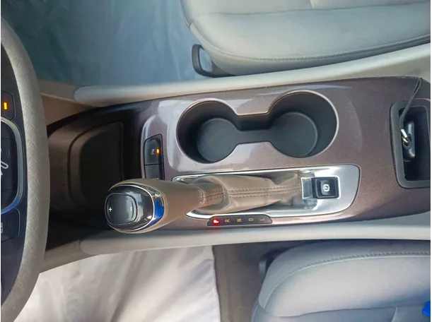 Car image 21