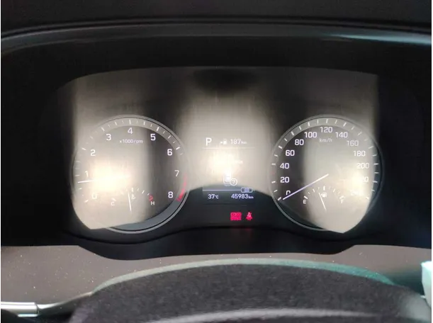 Car image 29