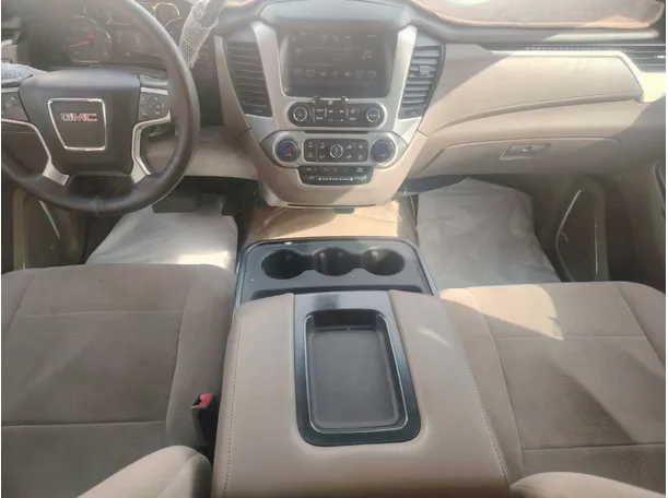 Car image 22