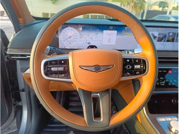 Car image 30