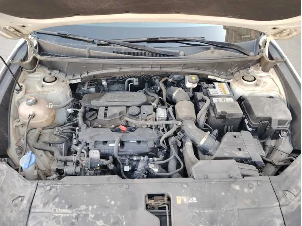 Car image 33
