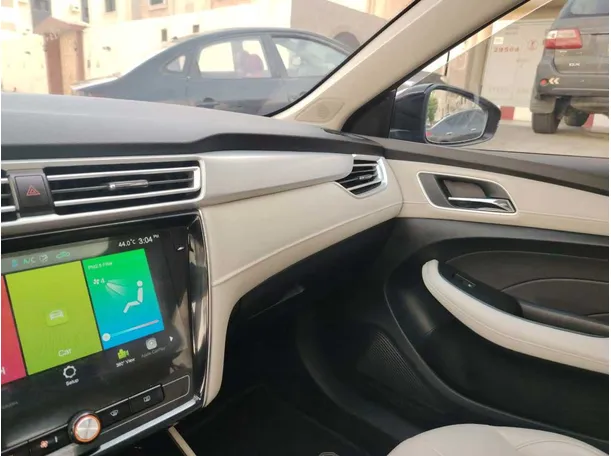 Car image 31