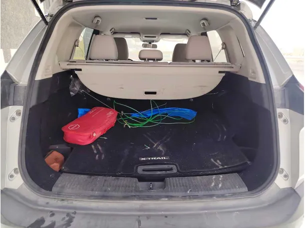 Car image 24